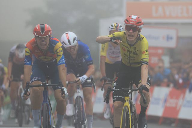 Vuelta: Vingegaard vence 2.ª etapa e João Almeida acaba em 5.º