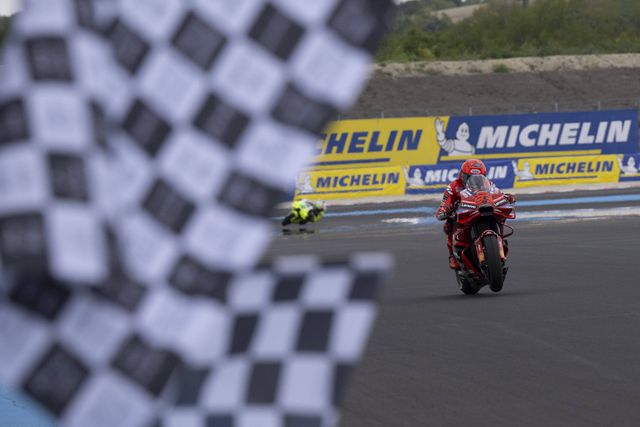 Marc Márquez imperial na Hungria