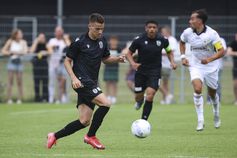 Mercado Sporting: a comparação entre Yeremay e Konstantelias