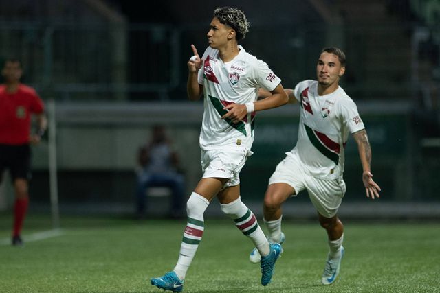 Isaque festeja golo ao Palmeiras na final do Campeonato Brasileiro sub-17