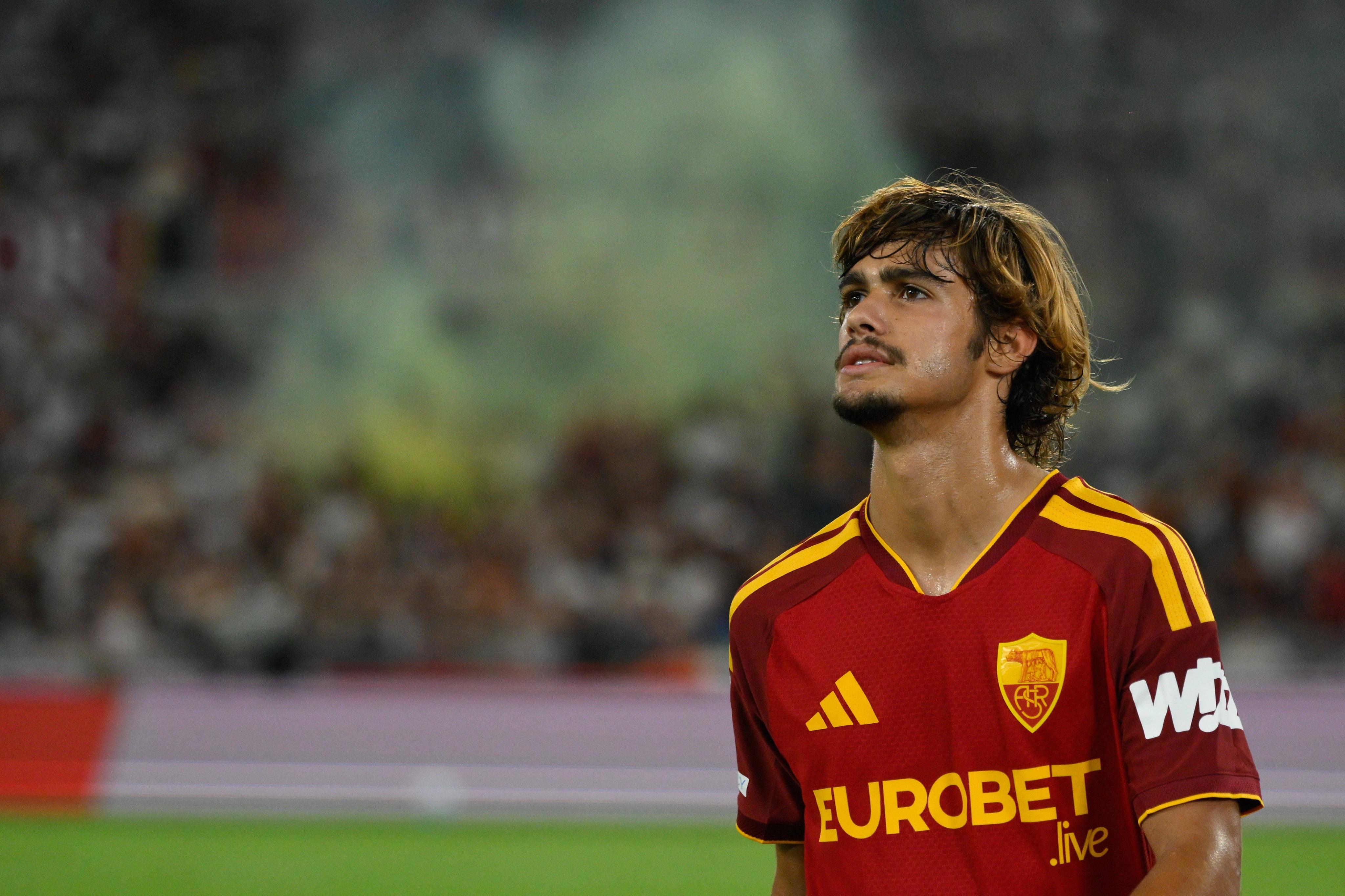 Rodrigo Mora estreou-se a titular pela Roma frente à Fiorentina (4-0) - foto: IMAGO
