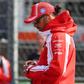 Lewis Hamilton frustrado com a passividade da Ferrari nas ordens para a pista