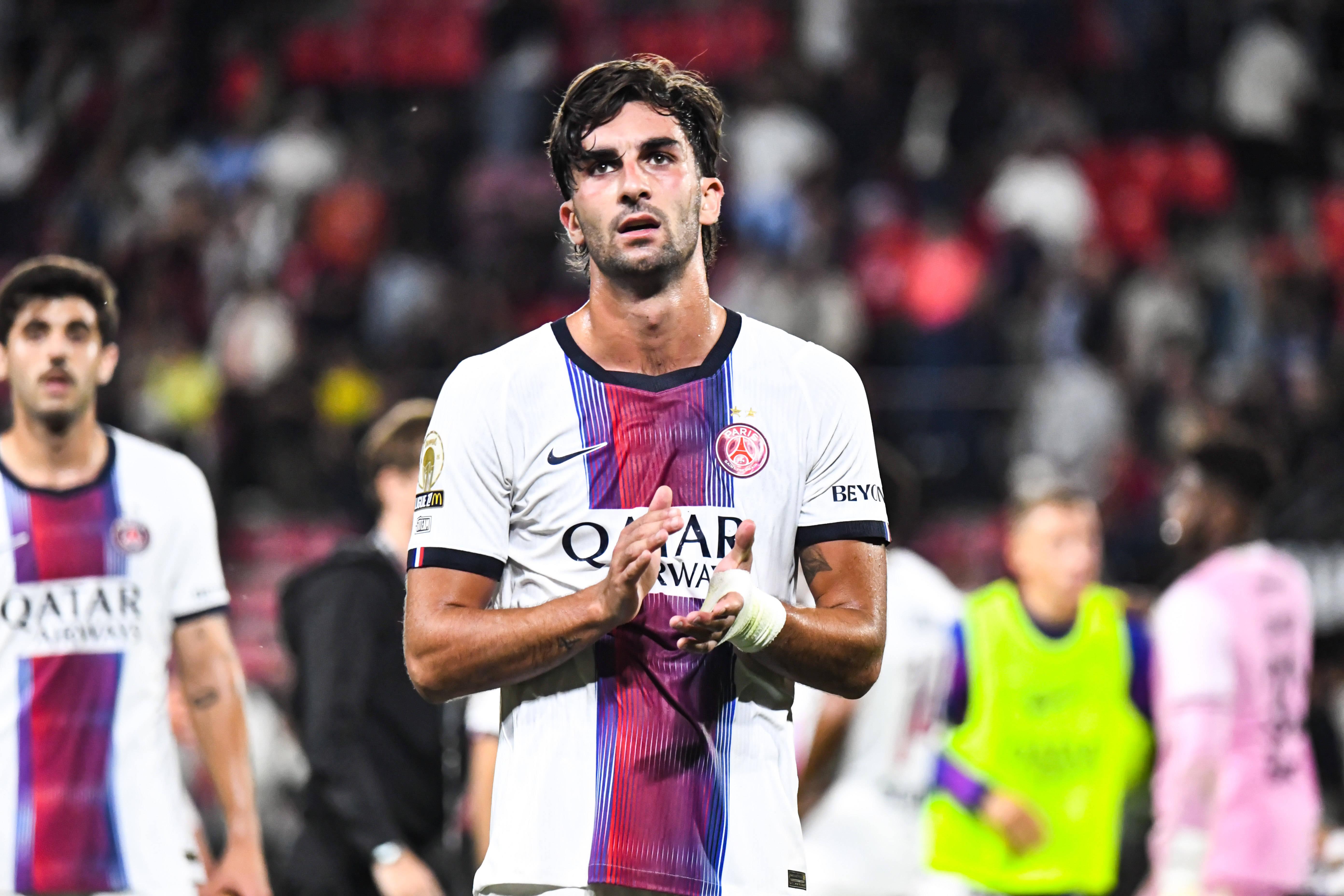 Ferrán Torres estreou-se com bis pelo PSG