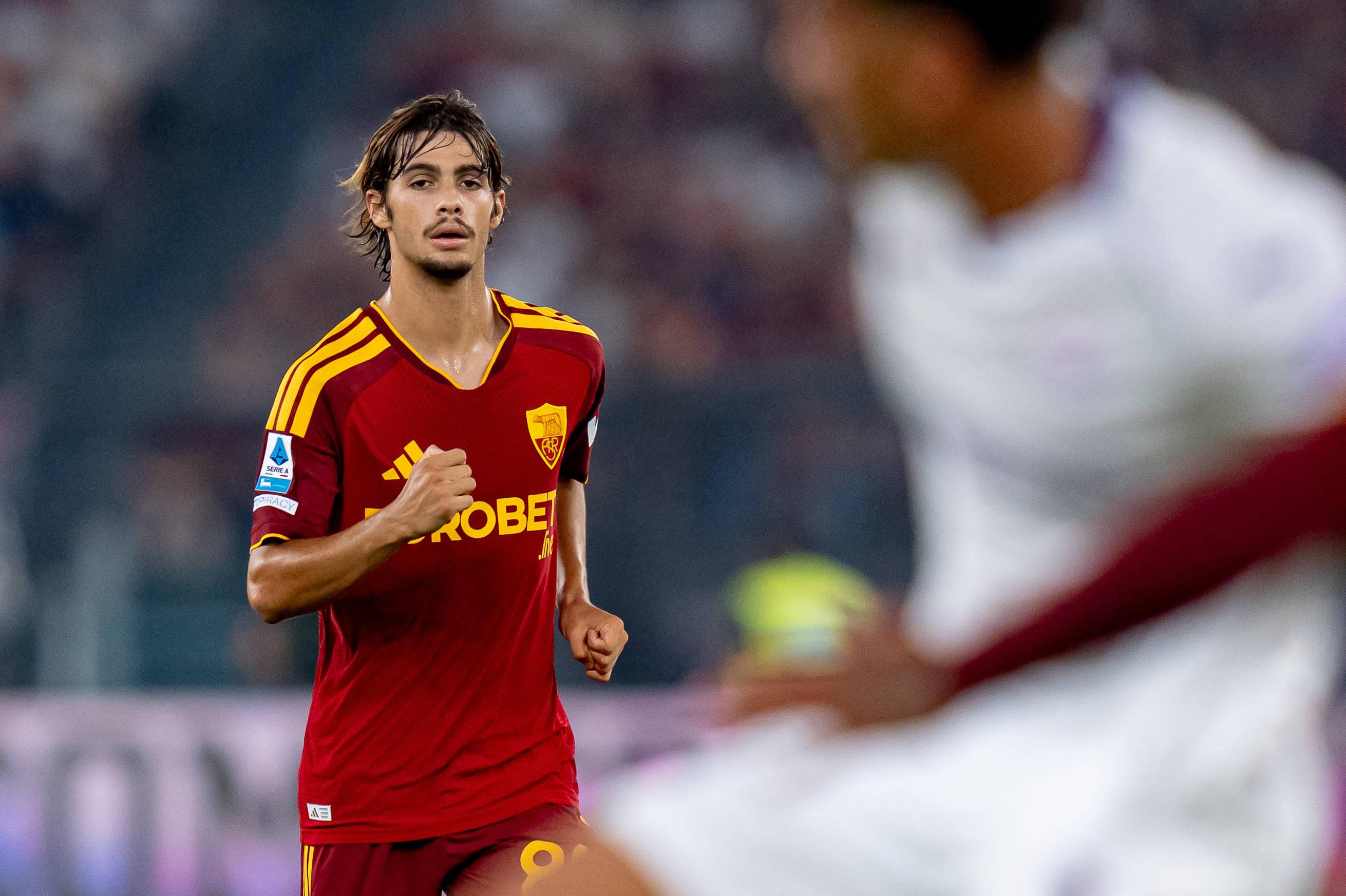 Rodrigo Mora estreou-se a titular pela Roma frente à Fiorentina (4-0) - foto: IMAGO