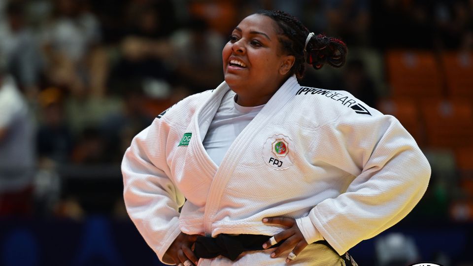 Rochele acaba de prata no Grand Slam de Baku