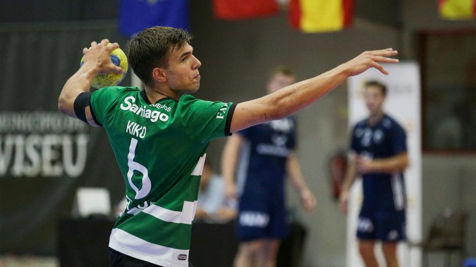 Andebol: Sporting soma e segue no campeonato