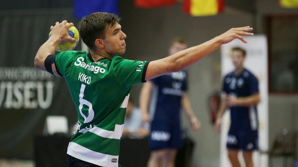 Andebol: Sporting soma e segue no campeonato