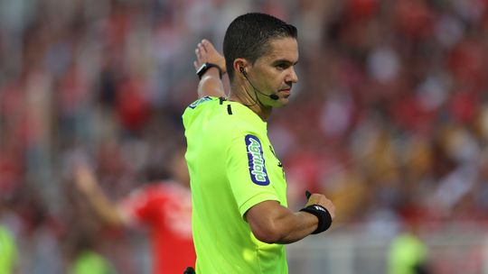 Conselho de Arbitragem obrigado a mudar VAR do FC Porto-Chaves