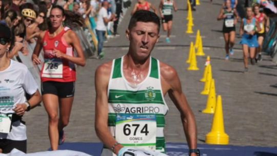 Atletismo: Hélio Gomes e Mariana Machado campeões nacionais de estrada