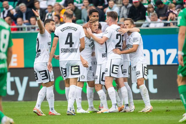 Sturm Graz falha ultrapassagem ao RB Salzburgo