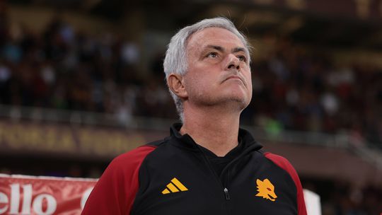 Mourinho: «Roma em 13.º? Esta classificação é falsa!»