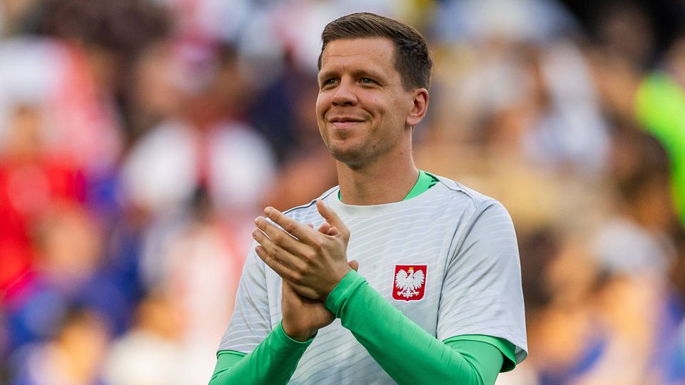 Szczesny ‘pisca o olho’ ao Barcelona: «Ninguém te impede de sonhar»