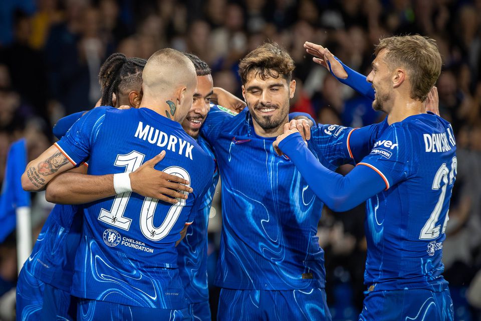 Man. City e Chelsea vencem na Taça com portugueses em destaque