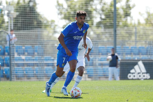 Filho mais velho de Zidane, que passou no Aves, termina carreira
