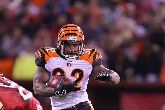 Choque na NFL: antigo jogador encontrado morto em casa aos 45 anos