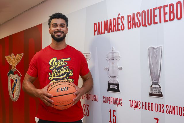 Aaron Broussard (Benfica)