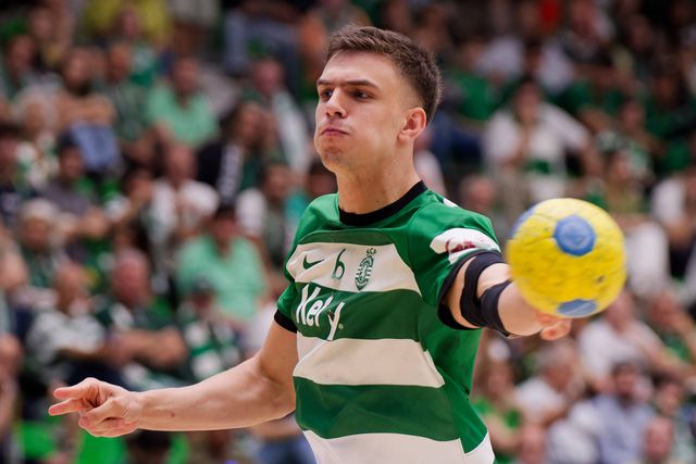 Kiko Costa está fora do jogo desta noite com o Egito.  Foto: IMAGO