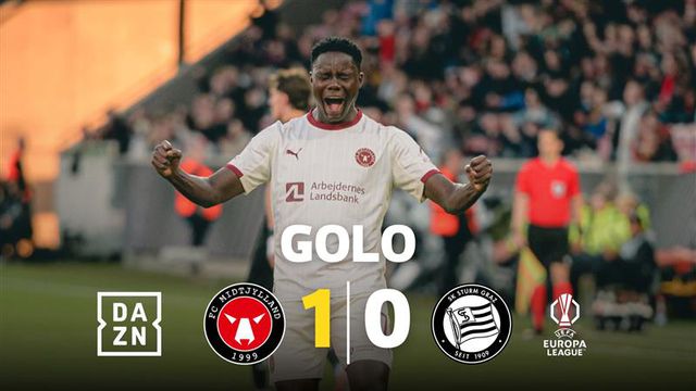 Na Dinamarca há um ex-Benfica que continua imparável