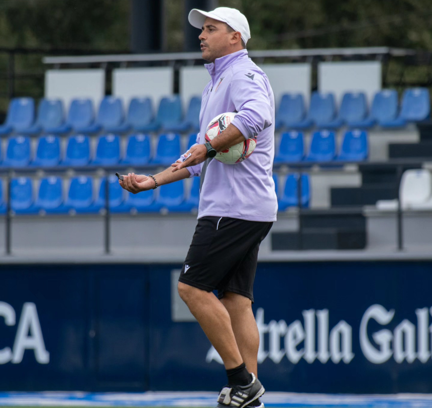 Técnico não somou qualquer vitória esta época e está na porta de saída - Foto: Penafiel