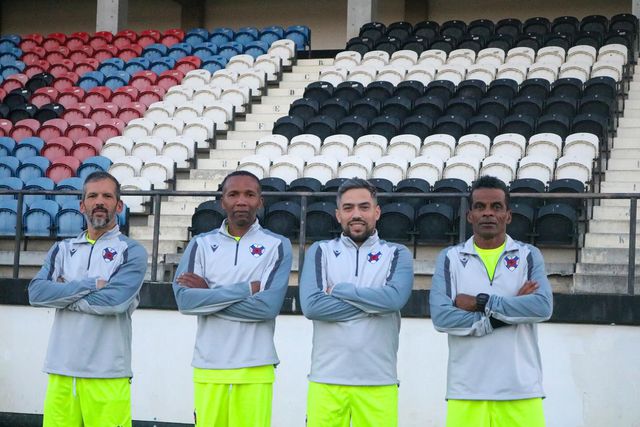 Paulo Assunção, segundo a contar da esquerda, assume novo projeto