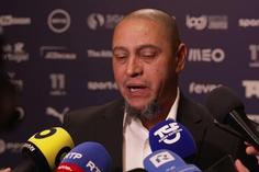 Roberto Carlos: «Cristiano Ronaldo vai jogar mais 10 anos»