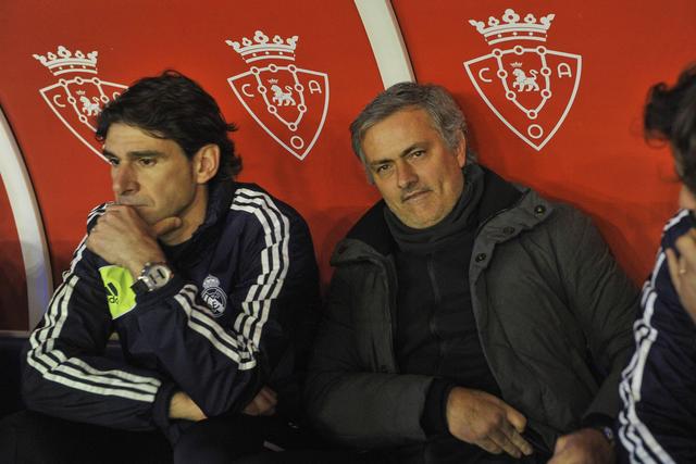 Aitor Karanka ao lado de Mourinho