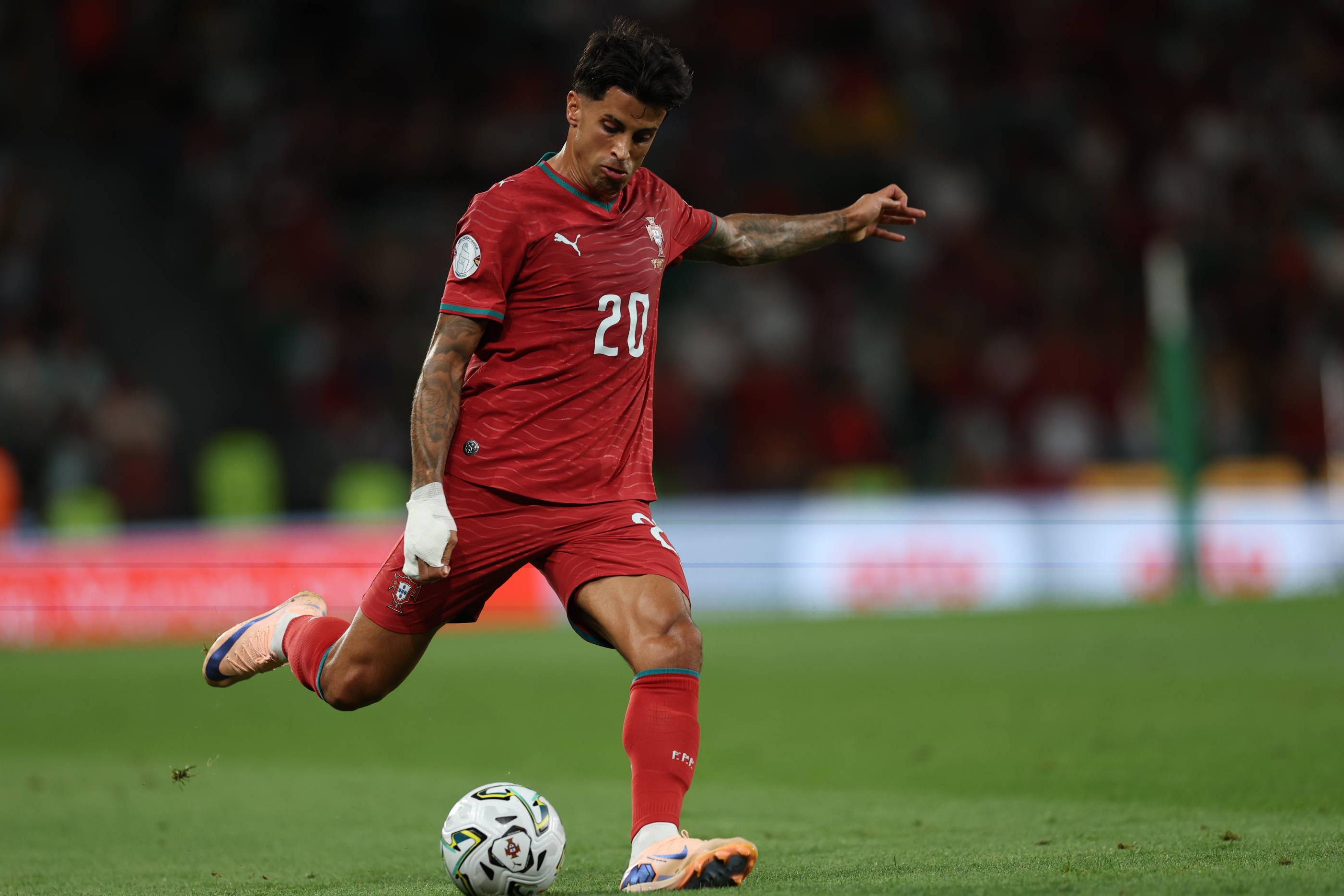 João Cancelo