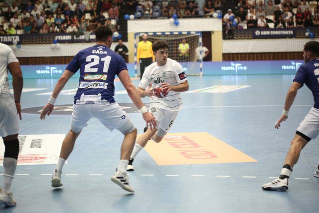 Andebol: Sporting cai na Roménia e soma primeira derrota da época