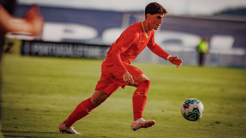 Zé Carlos chega aos 50 jogos pelo Gil Vicente