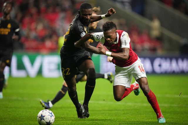 Vídeo: confusão entre Rudiger e elementos do SC Braga no final do jogo