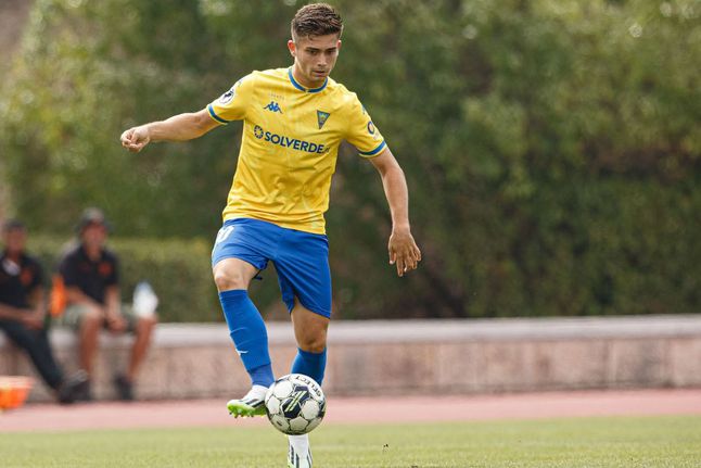 'Linha de 3' destaca Aposta de Futuro na Liga Revelação