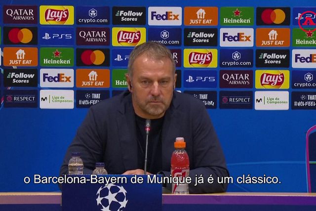 Flick sobre Raphinha: «Está sempre de bom humor, dá tudo»