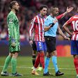 Atlético Madrid apresenta queixa formal à UEFA por penálti a favor do Lille