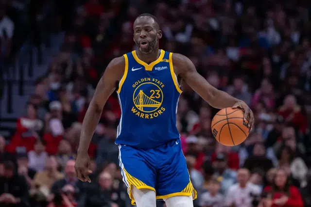 NBA: A época começou e as faltas técnicas de Draymond Green também...