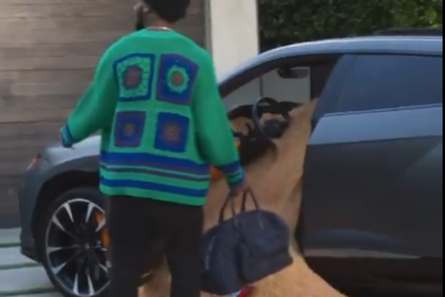 Vídeo: Lebron James não poupa filho