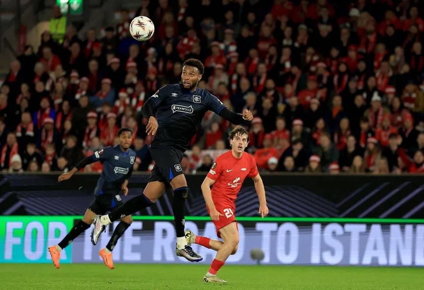 Chermiti: Massacre em Glasgow! Defesa IMPIEDOSA!