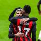 Samu Castillejo e Rafael Leão dividiram balneário no Milan