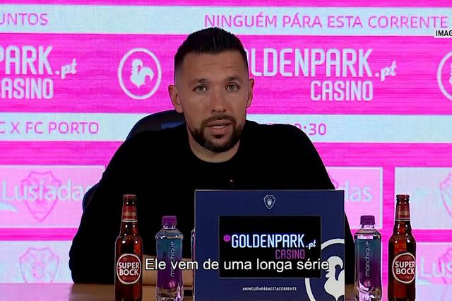 Farioli explica saída de Gabri Veiga ao intervalo