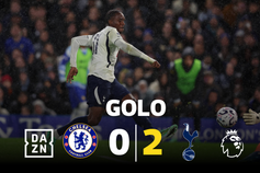 Mathys Tel aumentou vantagem do Tottenham com golo espetacular