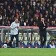 Farioli atento ao jogo. Foto: Catarina Morais/Kapta+ (Gil Vicente-FC Porto)
