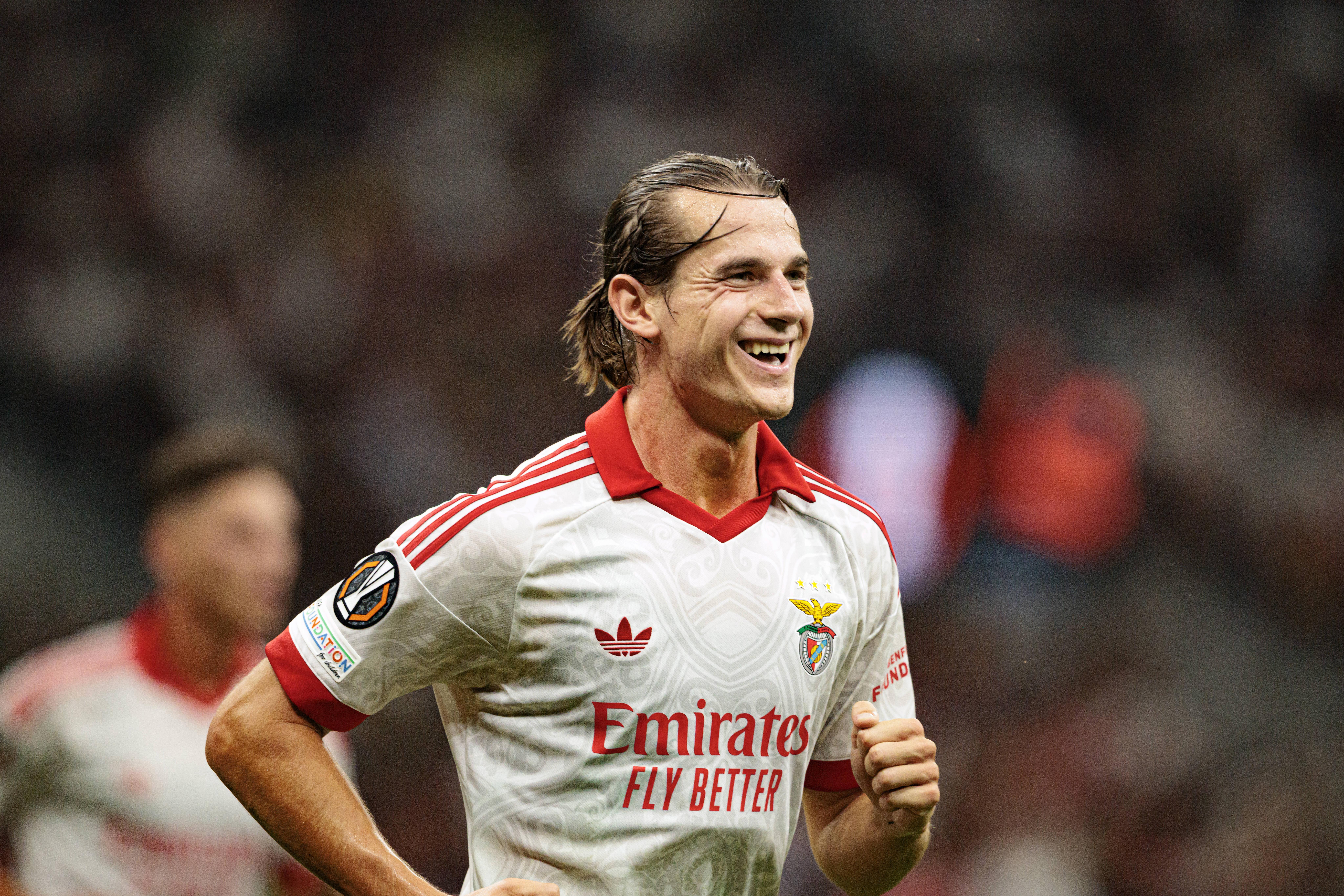 Kaminski, extremo do Benfica (foto: Imago)