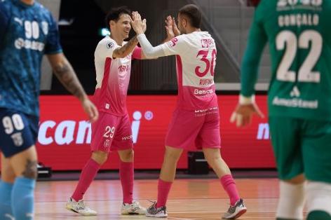 Alex Merlim inuagurou o marcador logo na fase inicial da partida (Foto FPF)