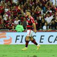 Brasil: Flamengo entra na corrida ao título e bate Bragantino de Pedro Caixinha
