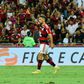 Brasil: Flamengo entra na corrida ao título e bate Bragantino de Pedro Caixinha