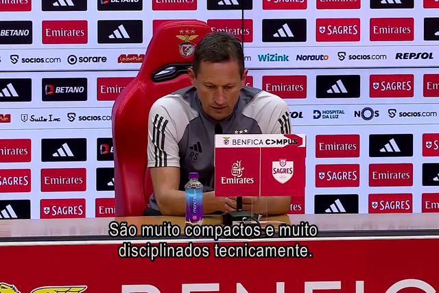 Schmidt fala da condição física de Kokçu e da polivalência de João Neves