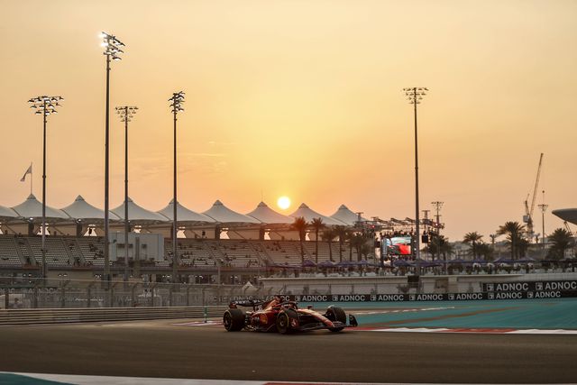 Charles Leclerc mais rápido no acidentado segundo treino em Abu Dhabi
