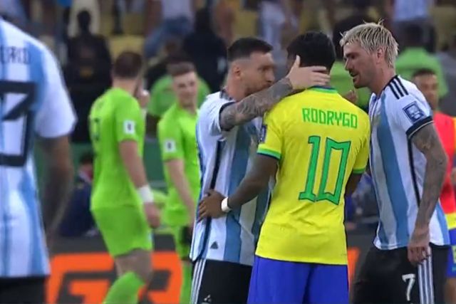 Pai de Rodrygo visa Messi: «O santinho que não entra em confusão…»