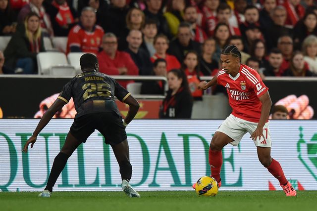 Cresce no Seixal alternativa para lateral-direito do Benfica