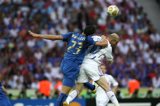 Materazzi faz proposta a Zidane 18 anos depois da cabeçada