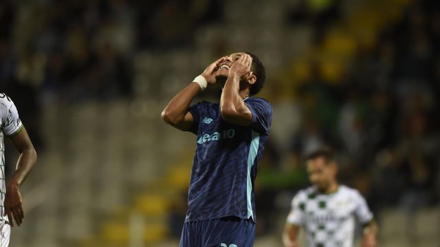 «Este é ano de reconstrução e não de lutar por títulos no FC Porto»